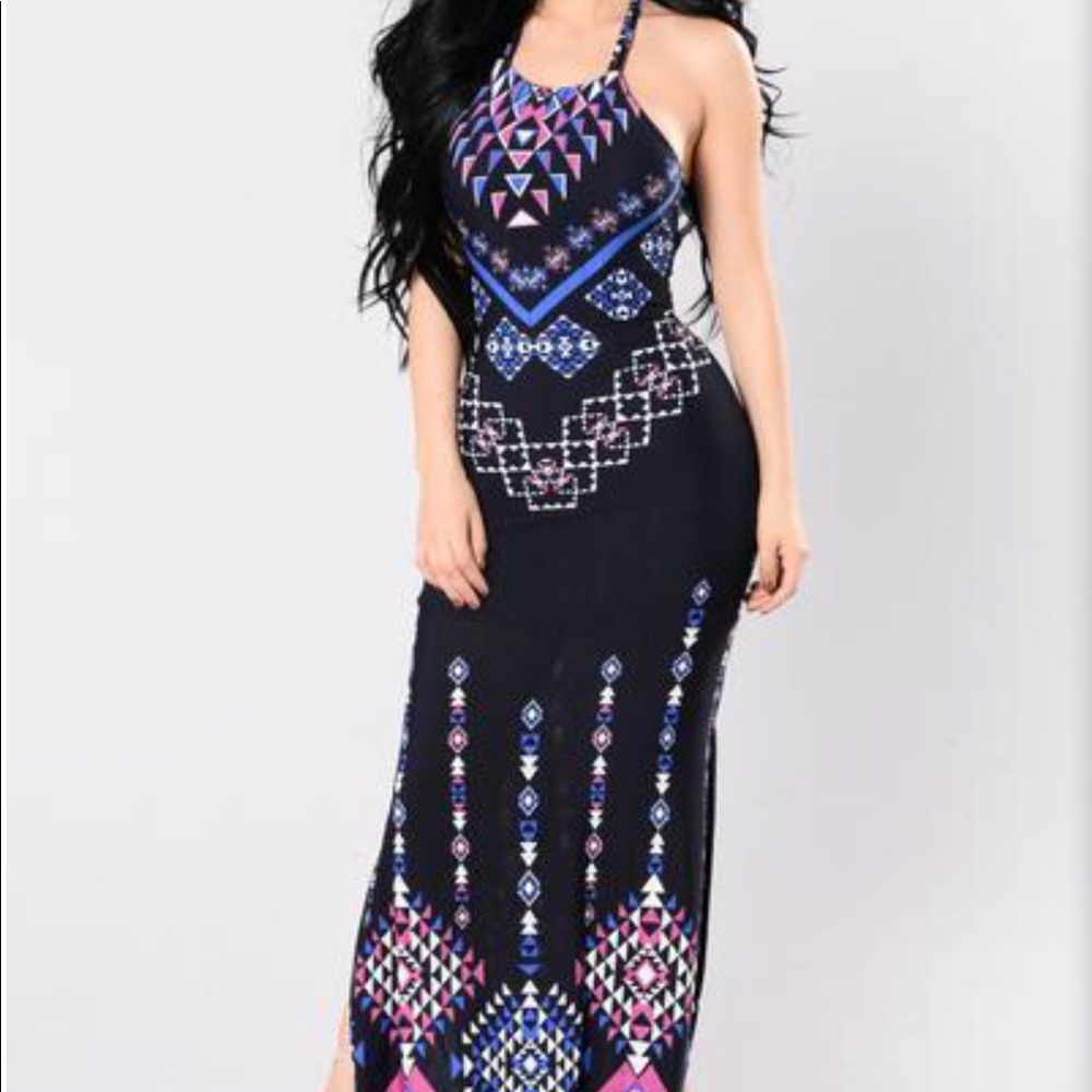 Vibrant Patterned MAXI DRESS!💜💗